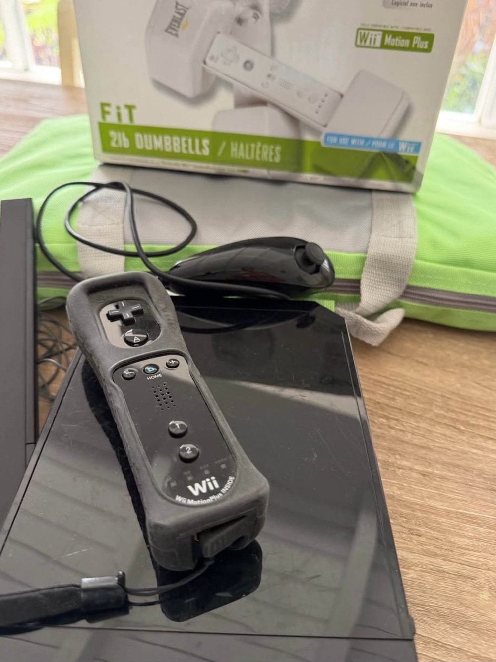 Everlast White and Green Wii Fit 2lb Dumbbell Controller Accessories